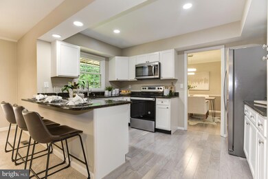 8706 Crystal Rock Ln, Laurel, MD 20708 - photo 5