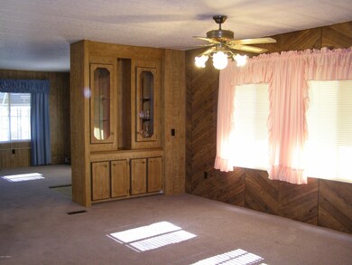 Dining room w/hutch