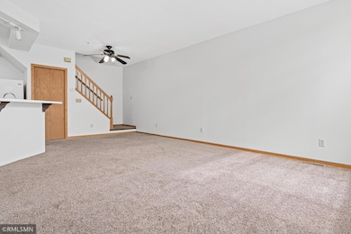 8789 Branson Dr, Inver Grove Heights-5.jpg