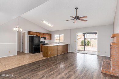 106 W Mclellan Rd, Mesa, AZ 85201 - photo 6