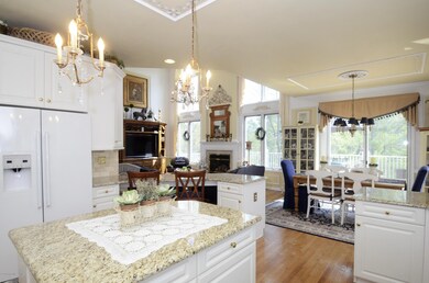 143 Panther Valley Ct, Holmdel, NJ 07733 - photo 4