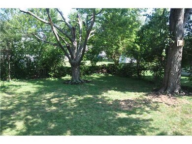 1488 Thurell Rd, Columbus, OH 43229 - photo 4