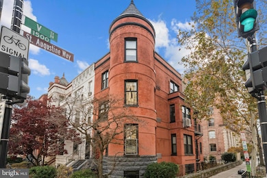 2032 15th St NW unit 2, Washington, DC 20009 - photo 2