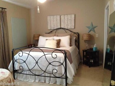 104 Chesapeake Ln, Archdale, NC 27263 - photo 6