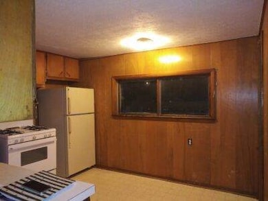 528 Inman St unit 2, Akron, OH 44306 - photo 3