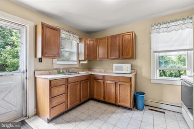 68 E Harmony St, Penns Grove, NJ 08069 - photo 5