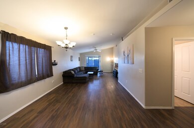 08 Living Room 2