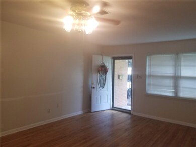 13530 Louisville St, Houston, TX 77015 - photo 4
