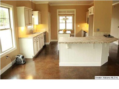Updated pics of the kitchen.