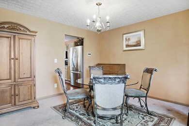 Formal Dining