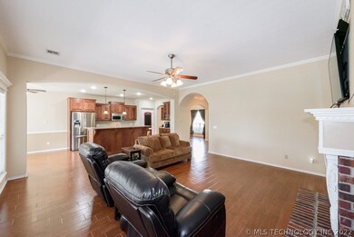 21620 E 106th St S, Broken Arrow, OK 74014 - photo 5