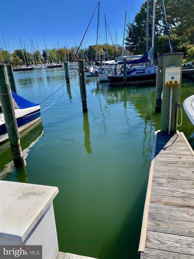 790 Fairview Ave unit B, Annapolis, MD 21403 - photo 2