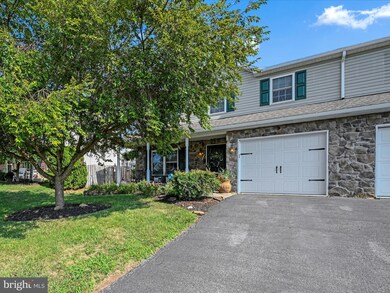 1032 Georgetown Dr, Reading, PA 19605 - photo 2