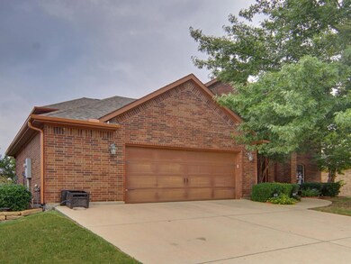 1621 Silverstone Dr, Weatherford, TX 76087 - photo 2