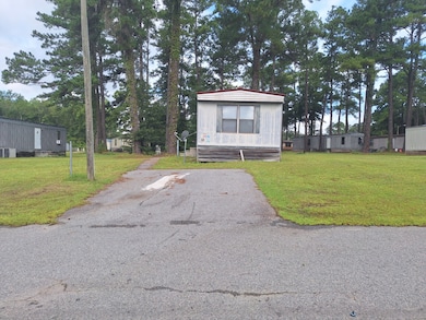 1600 Dunlevie Rd unit 50, Allenhurst, GA 31301 - photo 3