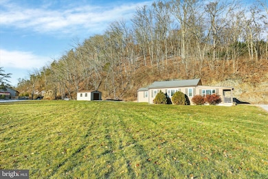 1679 Pennsylvania 204, Selinsgrove, PA 17870 - photo 2