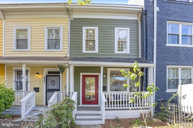 1113 Holbrook Terrace NE, Washington, DC 20002 - photo 2