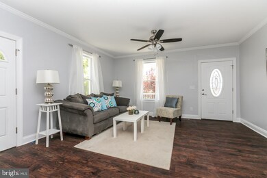 3706 Parkside Dr, Baltimore, MD 21206 - photo 7