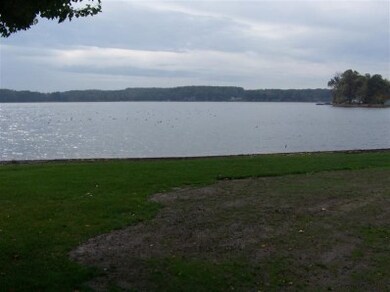 396 Oak Dr, La Porte, IN 46350 - photo 5