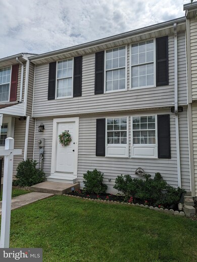 214 Lily Ct, Hagerstown, MD 21740 - photo 4