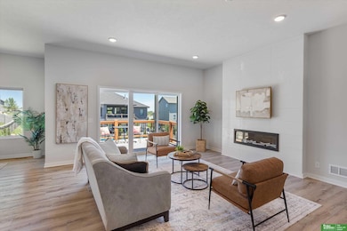 8169 S 185th St, Omaha, NE 68136 - photo 4