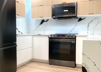 101 SE 6th Ave unit 5, Pompano Beach, FL 33060 - photo 5