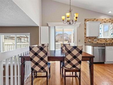 5112 S Lisbon Way, Centennial, CO 80015 - photo 2