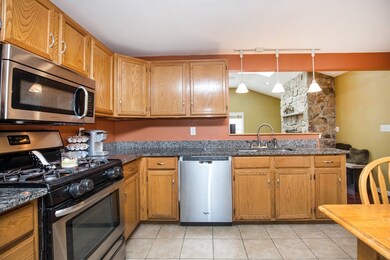 28 Warren Ave, Methuen, MA 01844 - photo 4