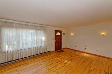 239 Lapp Rd, Clifton Park, NY 12065 - photo 4