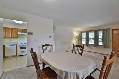 984 S Hague Ave, Columbus, OH 43204 - photo 6