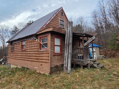 27 A St, Franklin, NH 03235 - photo 5