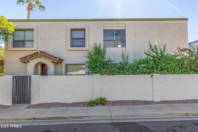 8821 S 48th St unit 2, Phoenix, AZ 85044 - photo 2