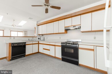 127 Fairway Dr, Locust Grove, VA 22508 - photo 6