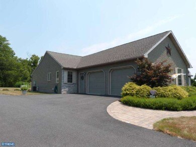 411 Harmony Ln, Douglassville, PA 19518 - photo 5