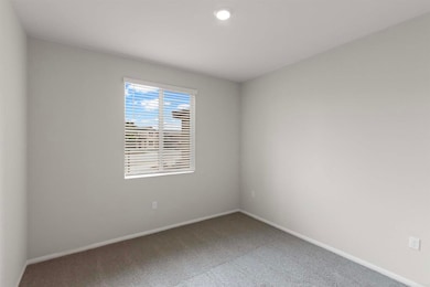 19401 Brush Creek Way, Lake Elsinore, CA 92532 - photo 7