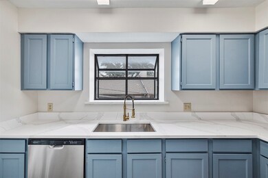 5335 Bent Tree Forest Dr unit 288, Dallas, TX 75248 - photo 6