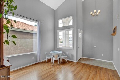 03-Foyer