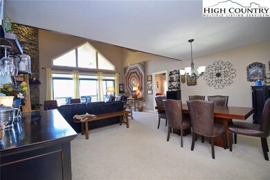 357 Pleasant View unit 3B, Sugar Mountain, NC 28604 - photo 3