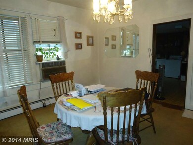 126 W Edmondson St, Culpeper, VA 22701 - photo 4