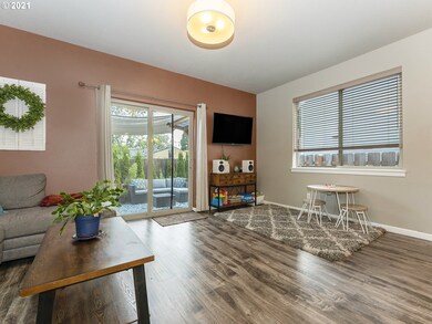 470 SW 3rd Ave, Canby, OR 97013 - photo 5