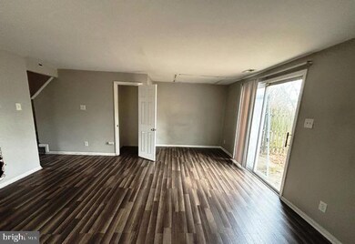 157 Villa Knoll Ct, Sicklerville, NJ 08081 - photo 4