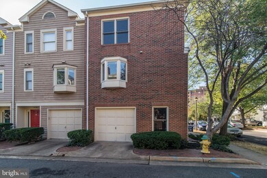 1115 A N Stuart St, Arlington, VA 22201 - photo 2
