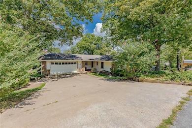 51 Mayfair Dr, Bella Vista, AR 72715 - photo 3