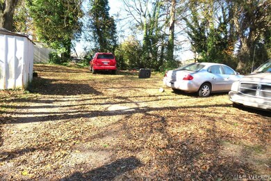 529 Whitaker St, Roanoke Rapids, NC 27870 - photo 6