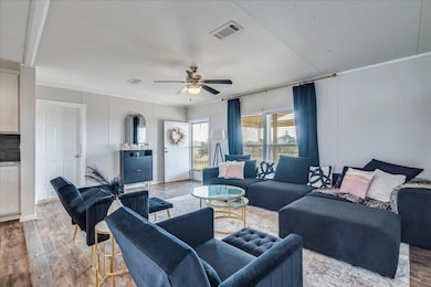 114 Gran Cielo, Elgin, TX 78621 - photo 6