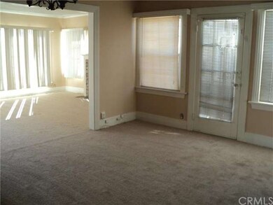 2217 S Bronson Ave unit 1, Los Angeles, CA 90018 - photo 7