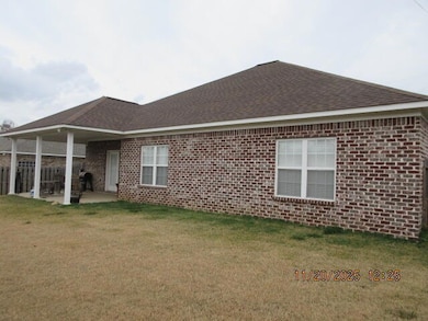 140 N Magnolia Place, Pontotoc, MS 38863 - photo 2