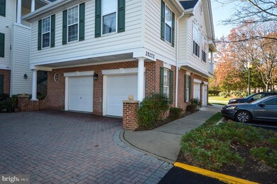 25272 Riffleford Square unit 302, Chantilly, VA 20152 - photo 3
