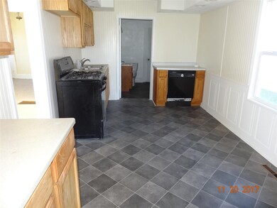 1514 S Hackley St, Muncie, IN 47302 - photo 5