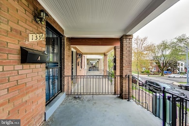1336 Levis St NE unit A, Washington, DC 20002 - photo 4